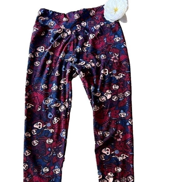 👖FUN DOLL LEGGINGS - Picture 1 of 6